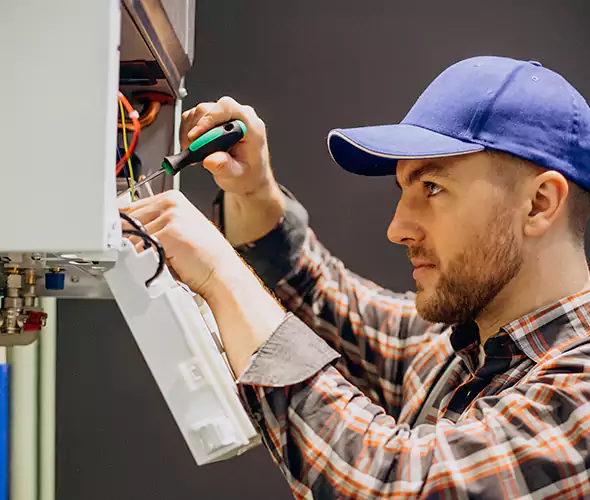 Expert Plumber for Tankless Water Heater Maintenance in Greenville, SC: Schedule Professional Maintenance Services with Us