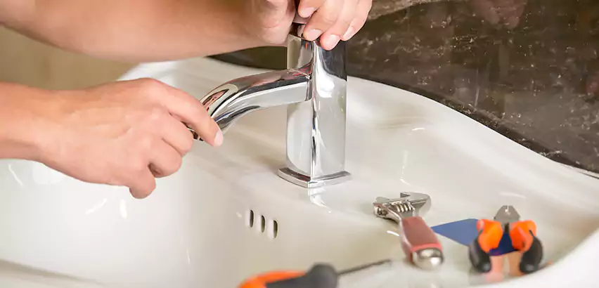 Bathtub Faucet Replacement in Greenville